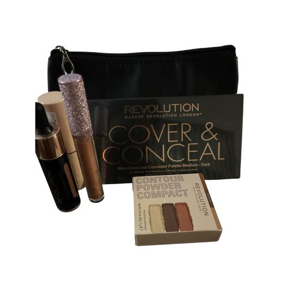 Revolution Make-Up Bundle & Bag-NWT - Picture 1 of 16